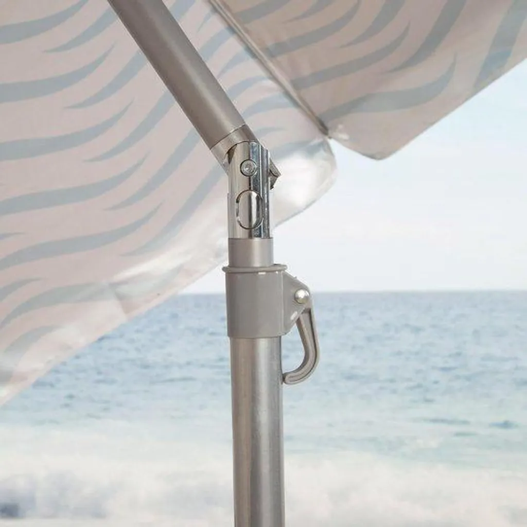 Parasol de plage anti-vent 220 cm : finis les parasols qui s'envolent