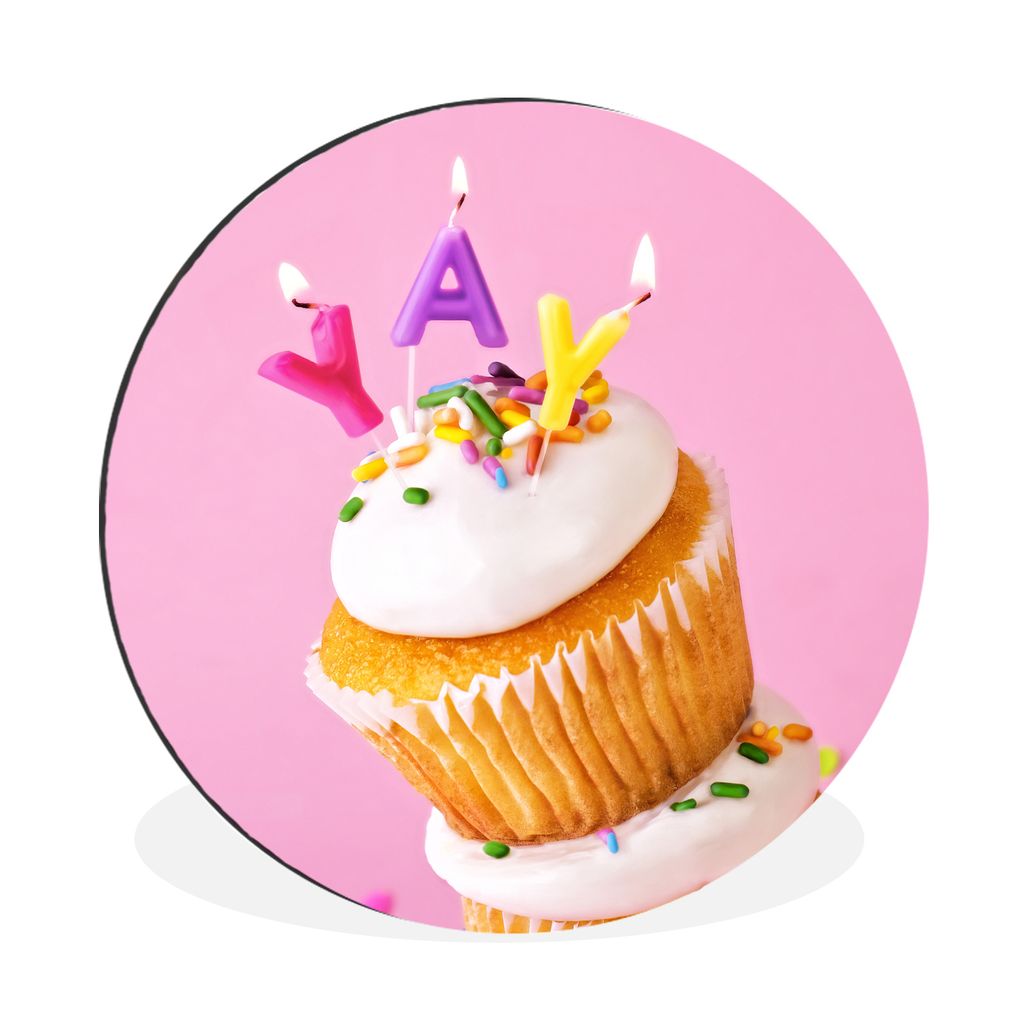 MuchoWow Aluminium Wandkreis Konfetti-Cupcakes auf einem rosa Hintergrund Ø 60 cm Wanddeko Modern Wohnzimmer - Wand Kreis - Wandbild - Schlafzim...