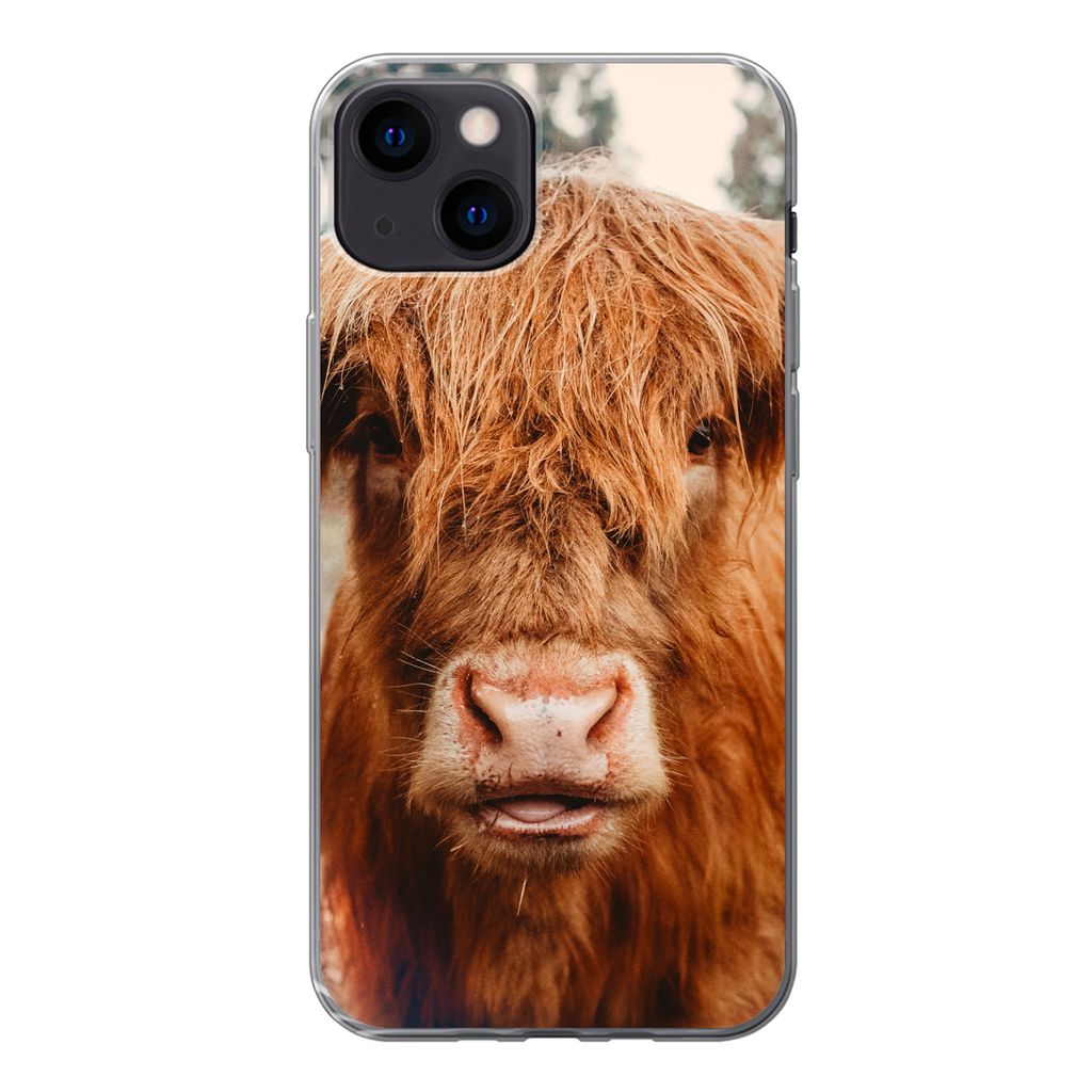 MuchoWow Handyhülle Schutzhülle Hülle für iPhone 13 Kuh - Schottischer Hochländer - Hörner - Braun - Landschaft Silikon Softcase Handy Hül...