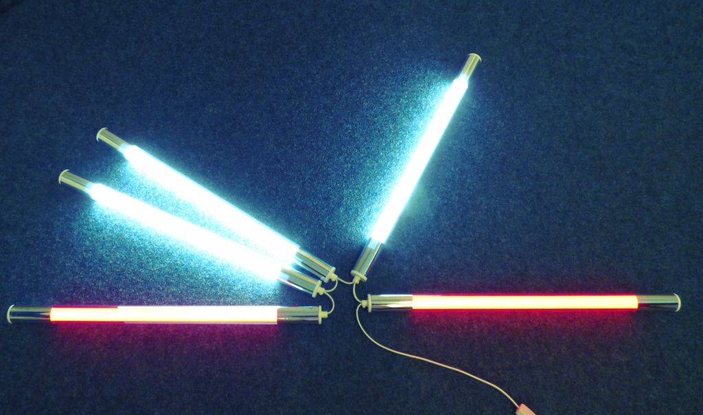 9594 LED ART Light Buch 5x127cm LED Stäbe Farbe Rot/Weiß