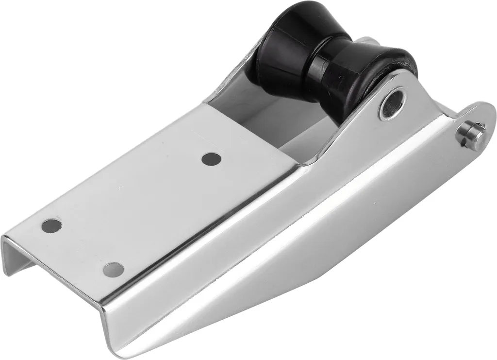 Protection de coque et rouleau d'ancre inox pour mouillage sans rayure