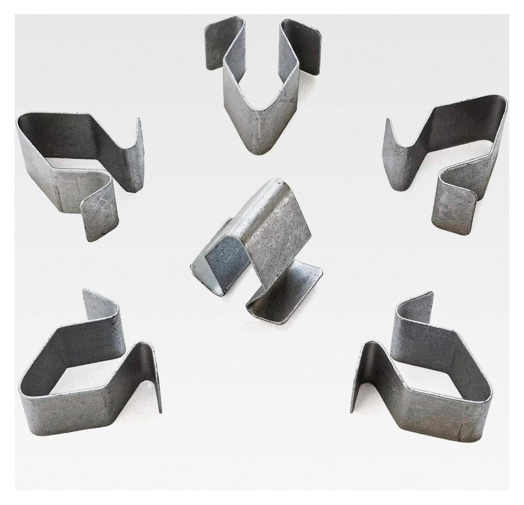 15x Zierleisten und Außenverkleidung Befestigungs Klammer aus Metall | 4A0867276
