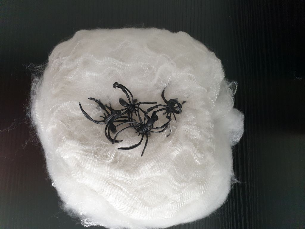 Fu60501 weiß Spinnweben mit vier kleinen Spinnen Produktbild 