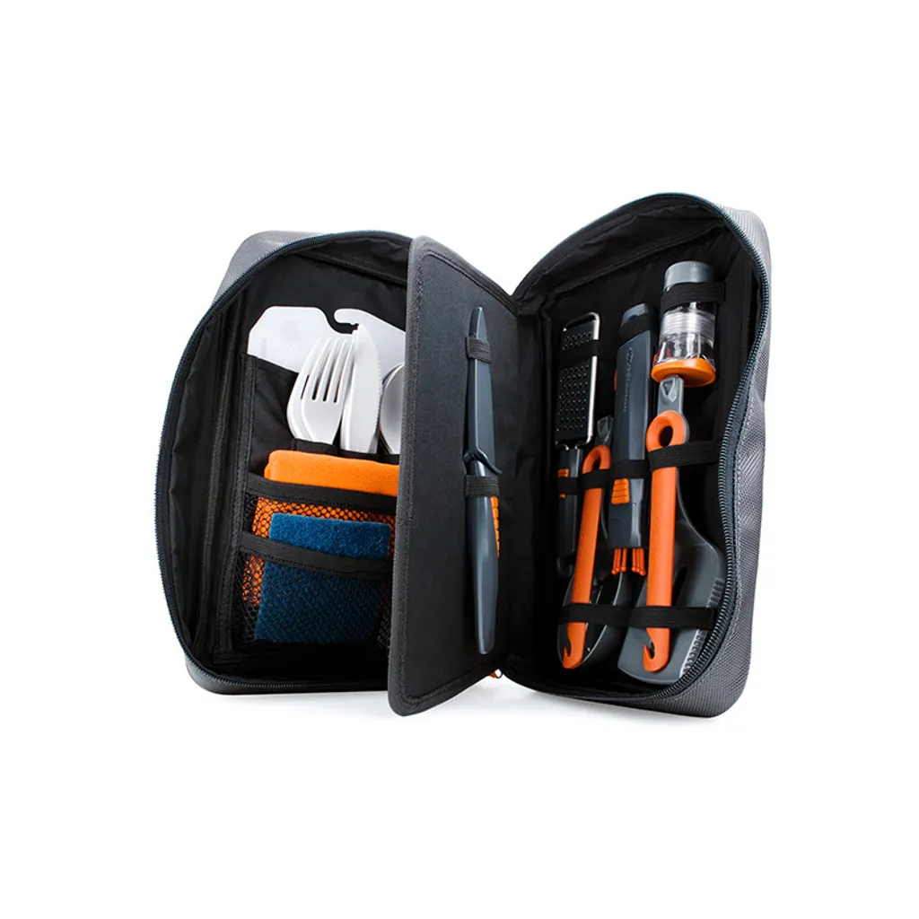 Kit cuisine ultra-léger 799g GSI Outdoors - 24 pièces haute qualité