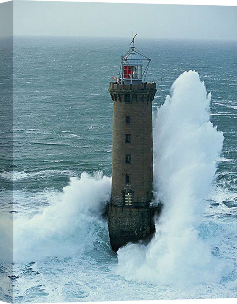 Fotografie Leuchtturm im Sturm - Kunstdruck auf Leinwand - Jean Guichard, Kéréon - 80x60 cm