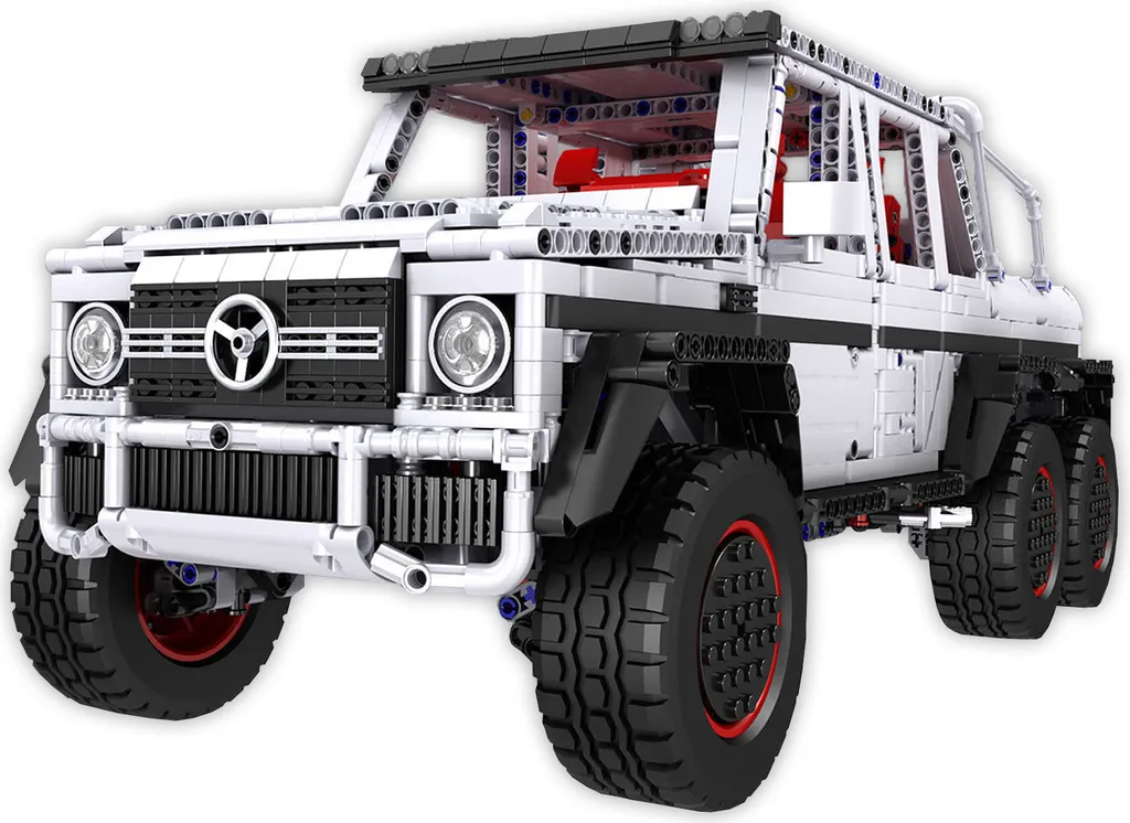 Véhicule G700 6X6 Mould King 13061 avec transmission fonctionnelle