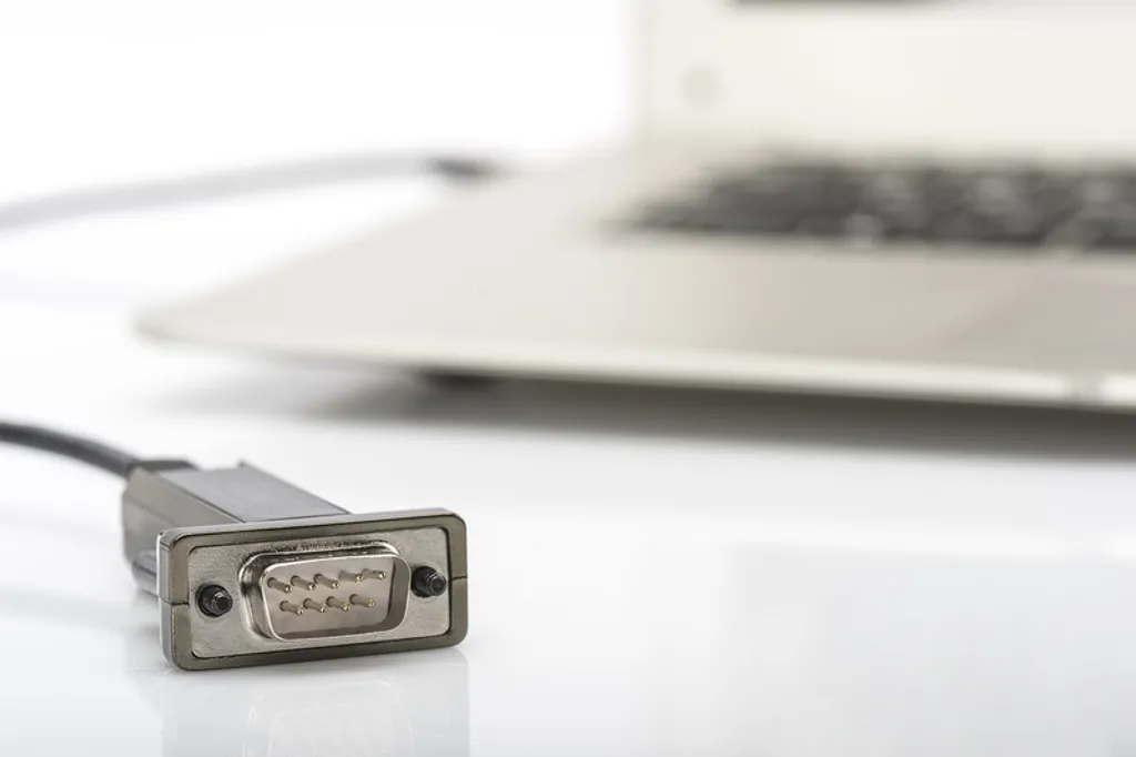 Adattatore DIGITUS USB-C a Seriale RS232 FTDI - Convertitore Industriale DB9 - 7