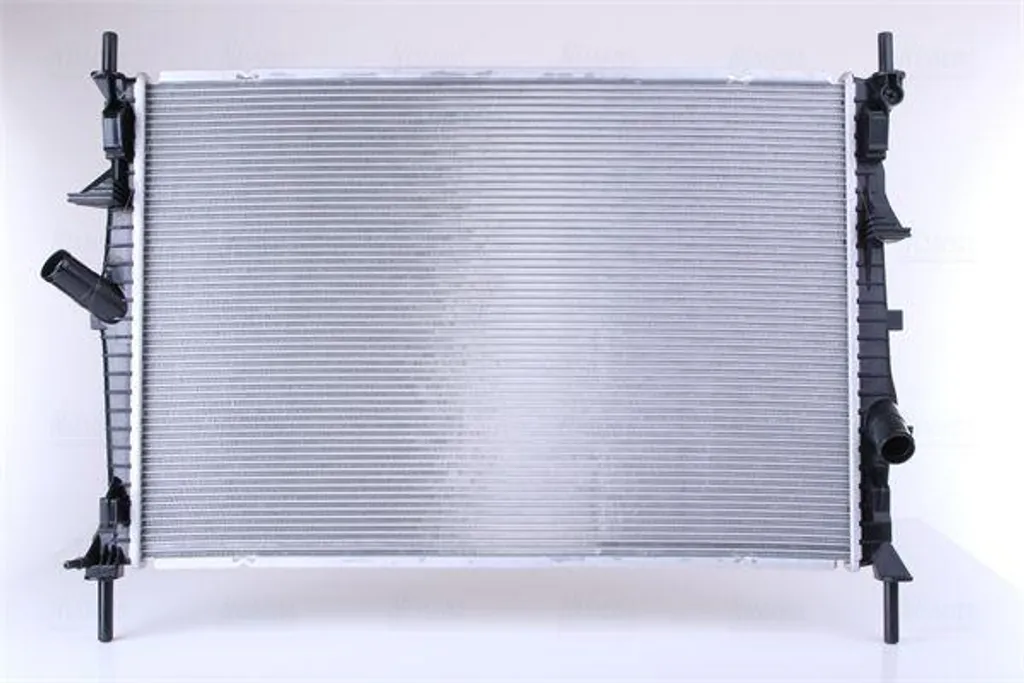 Évitez la surchauffe Transit avec le radiateur NISSENS 69240 1494933