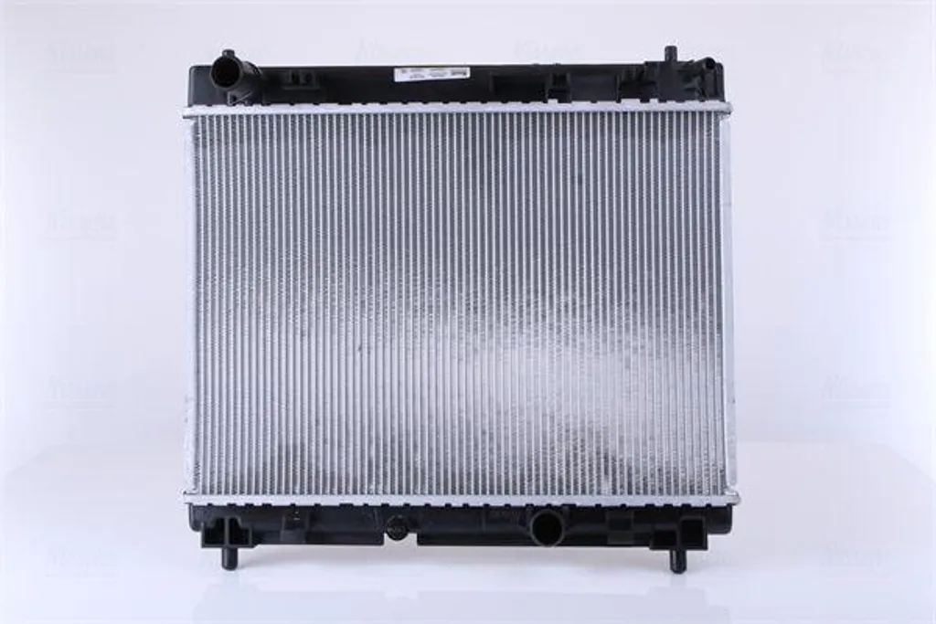 Radiateur de Refroidissement Moteur Nissens 64676A pour Toyota Yaris II