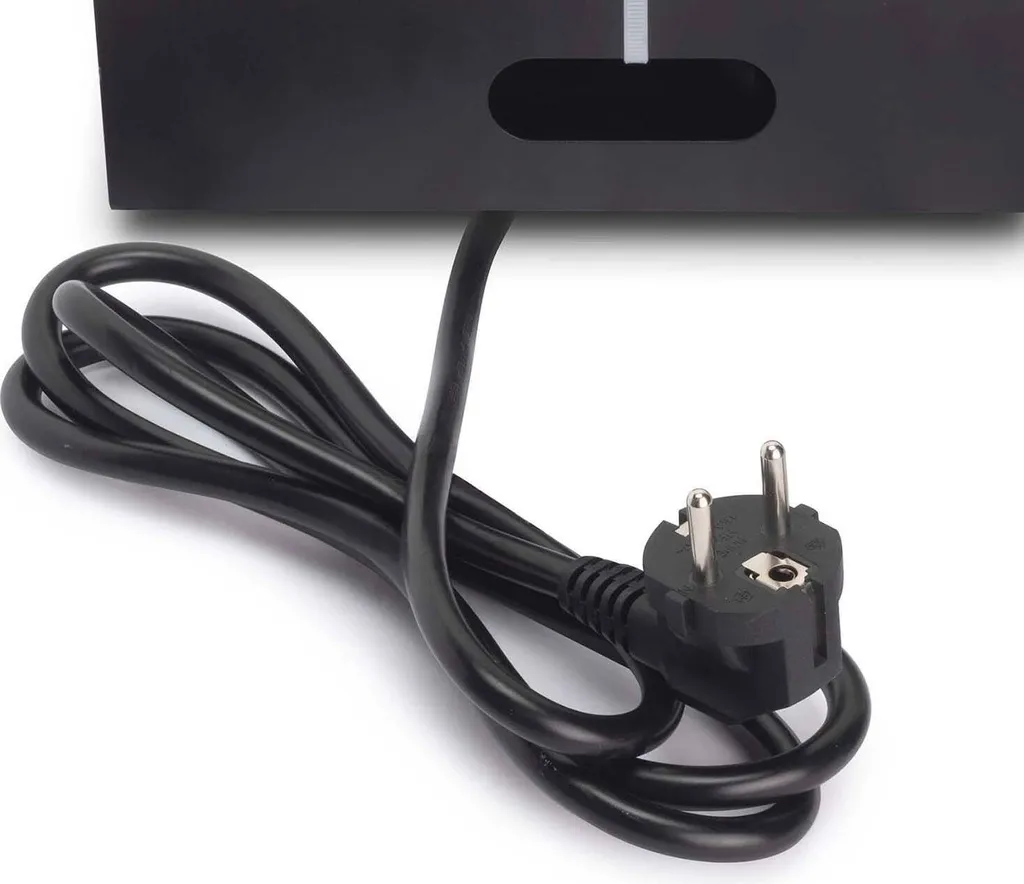 Dites adieu aux câbles emmêlés avec le bloc Atom 26 USB A+C en Noir