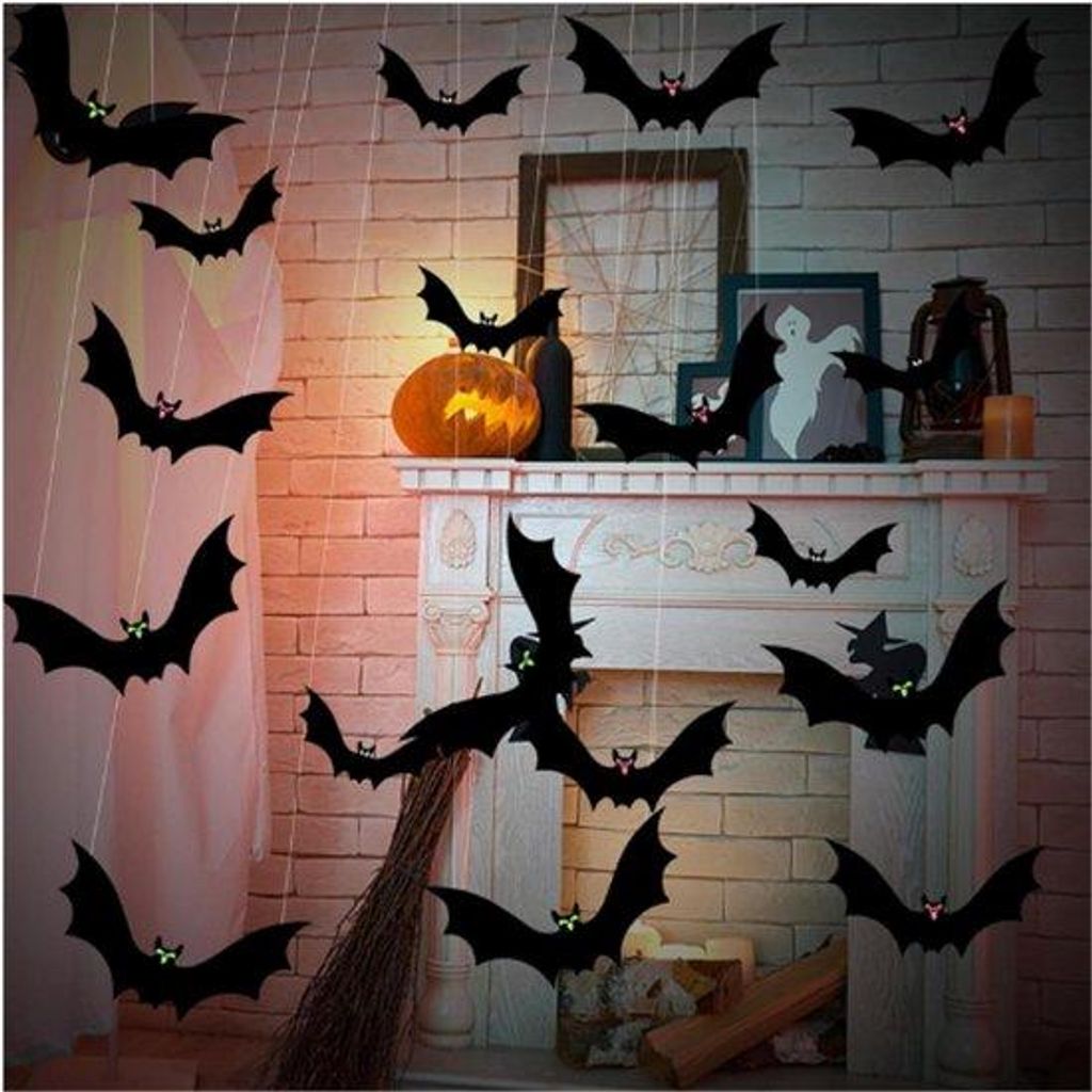 Halloween-Vogelmannen-Ausstattung - Große fliegende Kunststoff-Fledermäuse - 3 verschiedene Größen mit charmanten Augenstickern zum Aufhängen ...