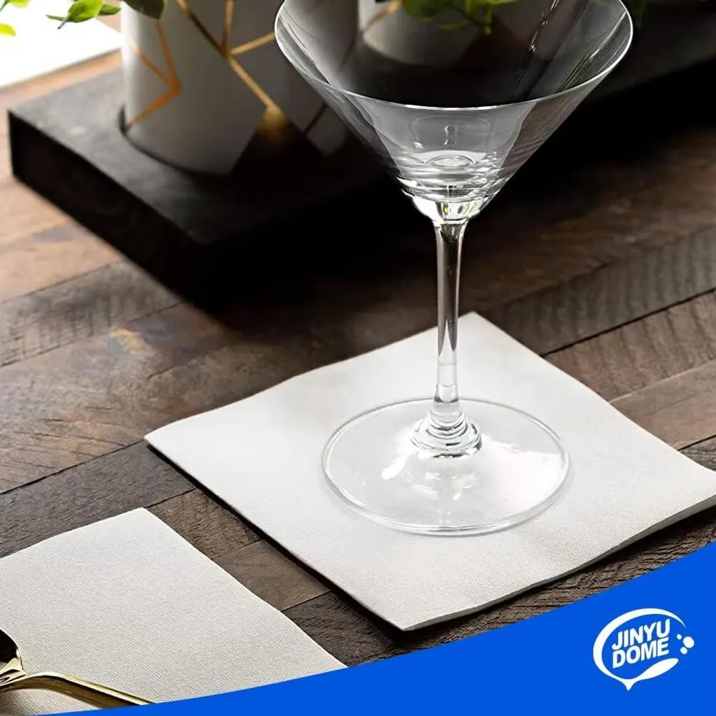 Serviettes jetables blanches 33x33 pour restauration - Pack de 1800