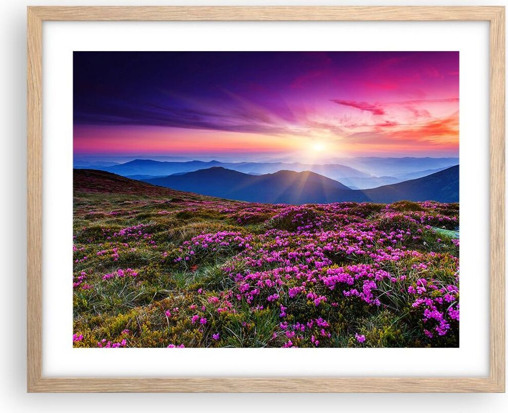 Gerahmtes Poster - Rahmen in heller Eiche - Wiese Berg Himmel Landschaft - 50x40 cm - Wand Bild - Wanddeko - Wandbilder - Wandposter - Bilderrahmen...