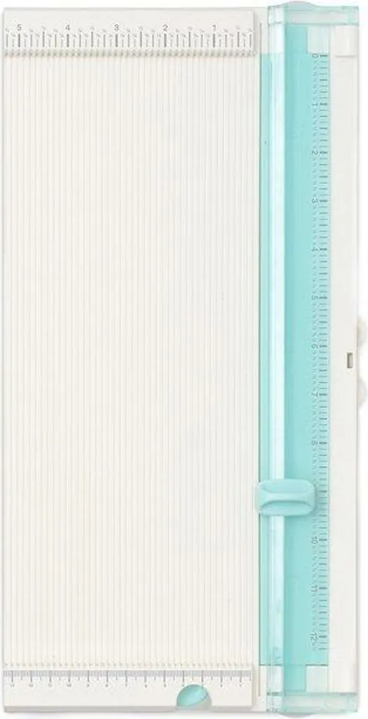 We R Memory Keepers Planche de découpe et de rainurage Precision 12"