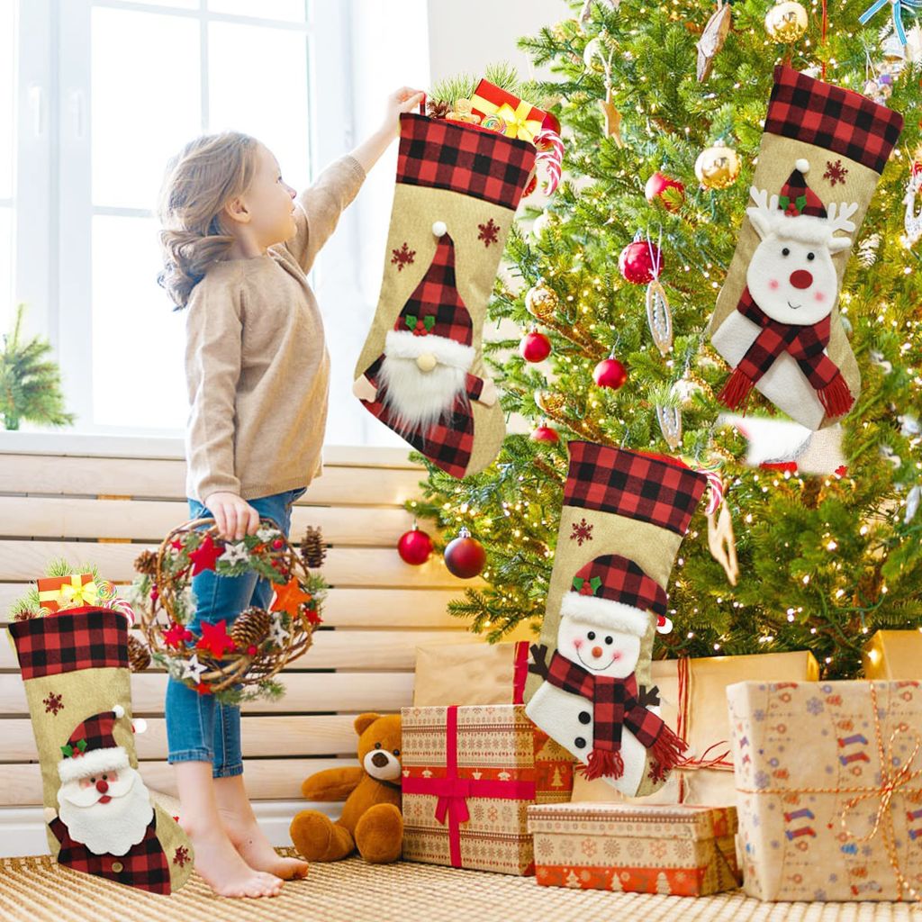 Set Di 2 Calze Natalizie A Tema Elfo – Rosso E Verde, 31 Cm, Perfette Per Caminetto E Albero Di Natale