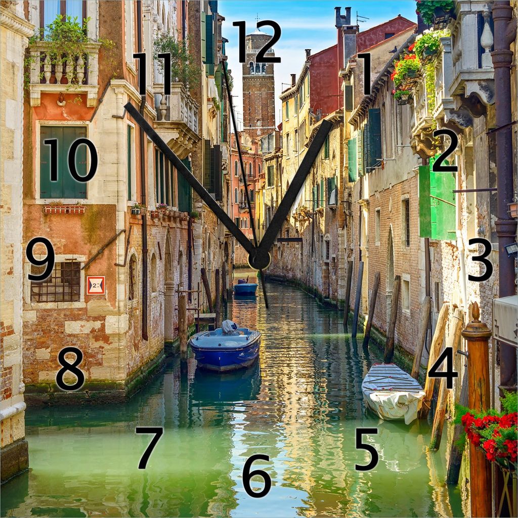 Wallario Design Wanduhr Urlaub in Venedig Kanal zwischen bunten Häusern aus Echtglas, Größe 30 x 30 cm
