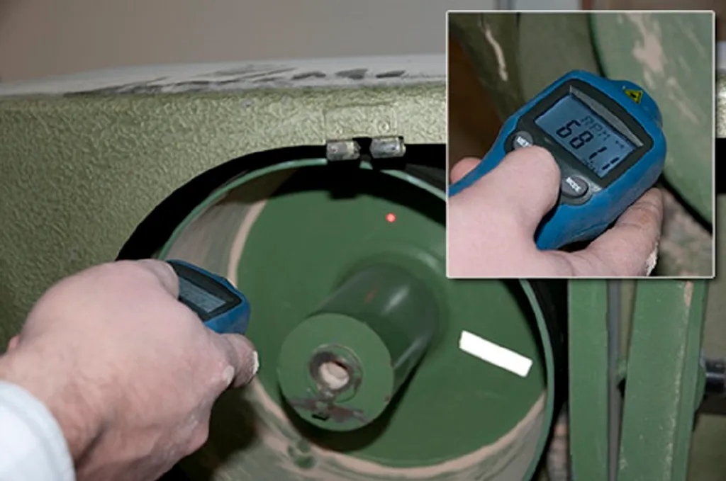 Compte-tours Numérique PCE-DT 65 pour Maintenance et Diagnostic