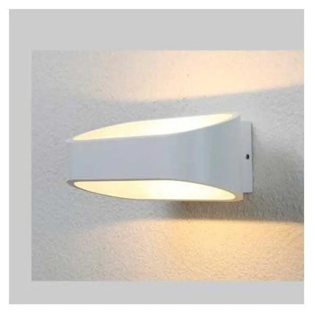 Applique murale LED ZACK 9W 654lm 4000K noir pour un éclairage design
