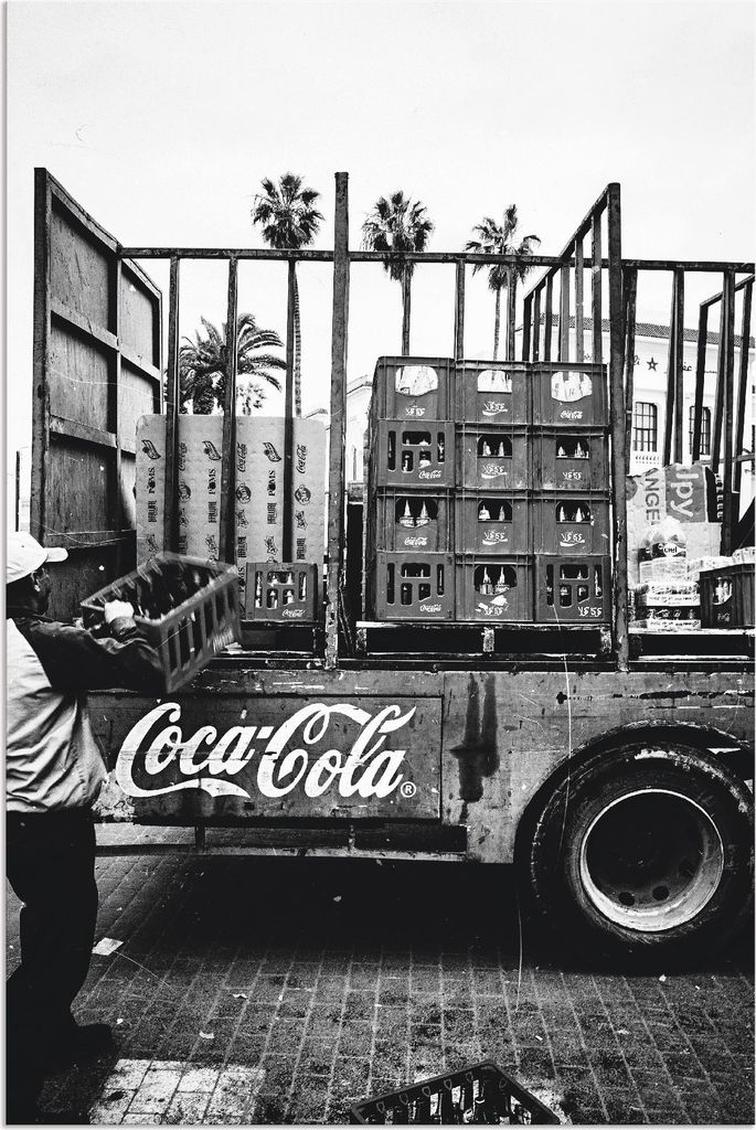 ARTland Wandbild Alu für Innen & Outdoor CocaCola-LKW in El Jadida - Marokko Größe: 20x30 cm