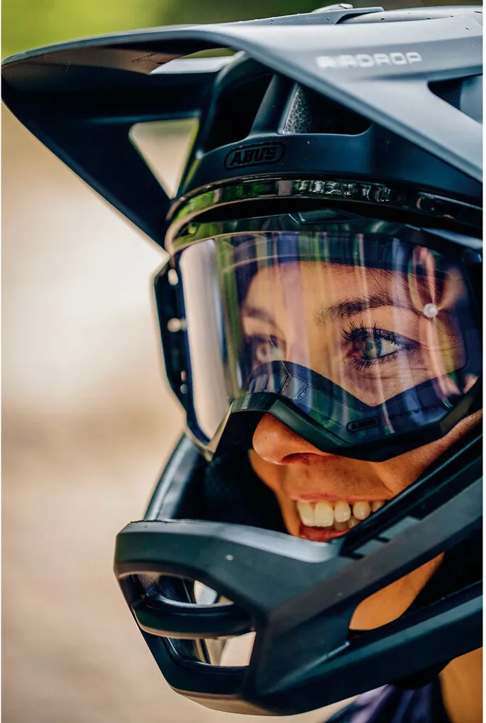 Abus Airdrop Mips Velvet Black S/M Casque Léger avec Protection Mips - 9