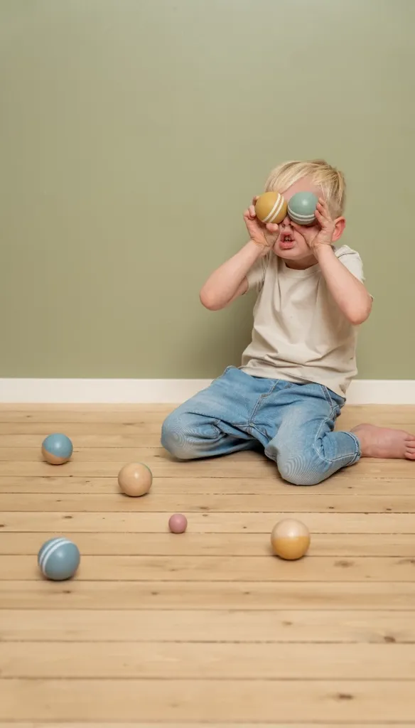 Jeu de pétanque enfant sécurisé - Boules en bois légères Little Dutch