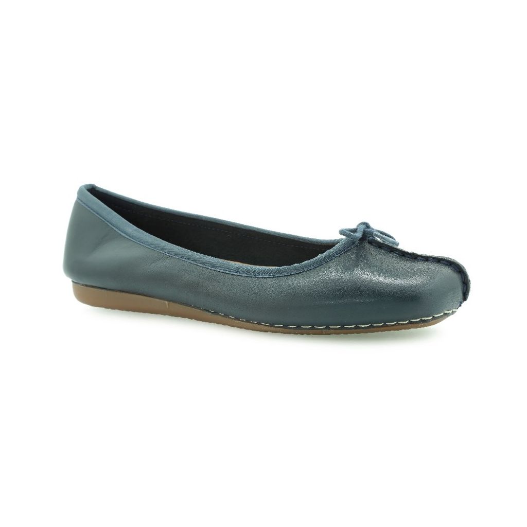 Clarks Freckle Ice - Blau Glattleder Größe: 40 Normal
