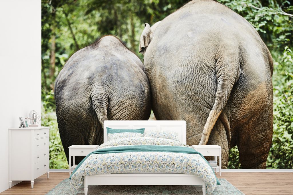 MuchoWow Fototapete für Wohnzimmer oder Schlafzimmer Wandtapete Vinyl Motivtapete Zwei Elefanten gehen in den Wald - 525x350 cm - Das Hintergrun...