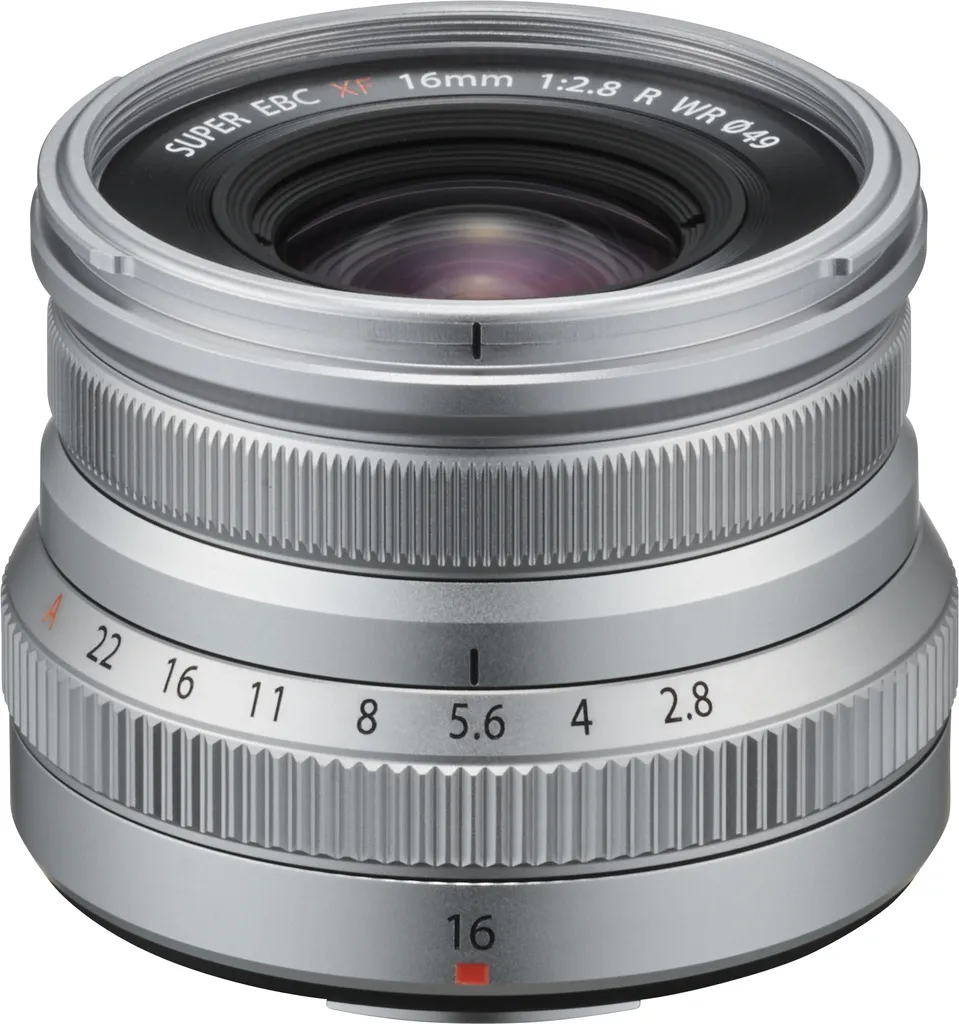 Objectif Fujifilm XF 16mm f/2.8 R WR Argent pour Photo de Rue et Voyage