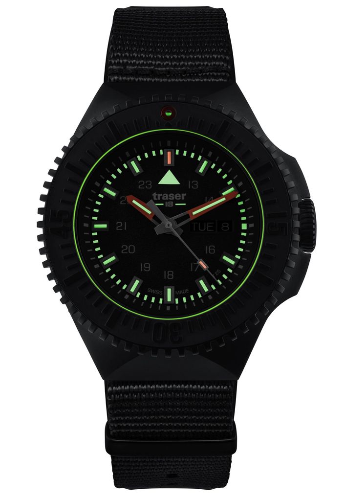 Traser Herrenuhr TS-109854 schwarz