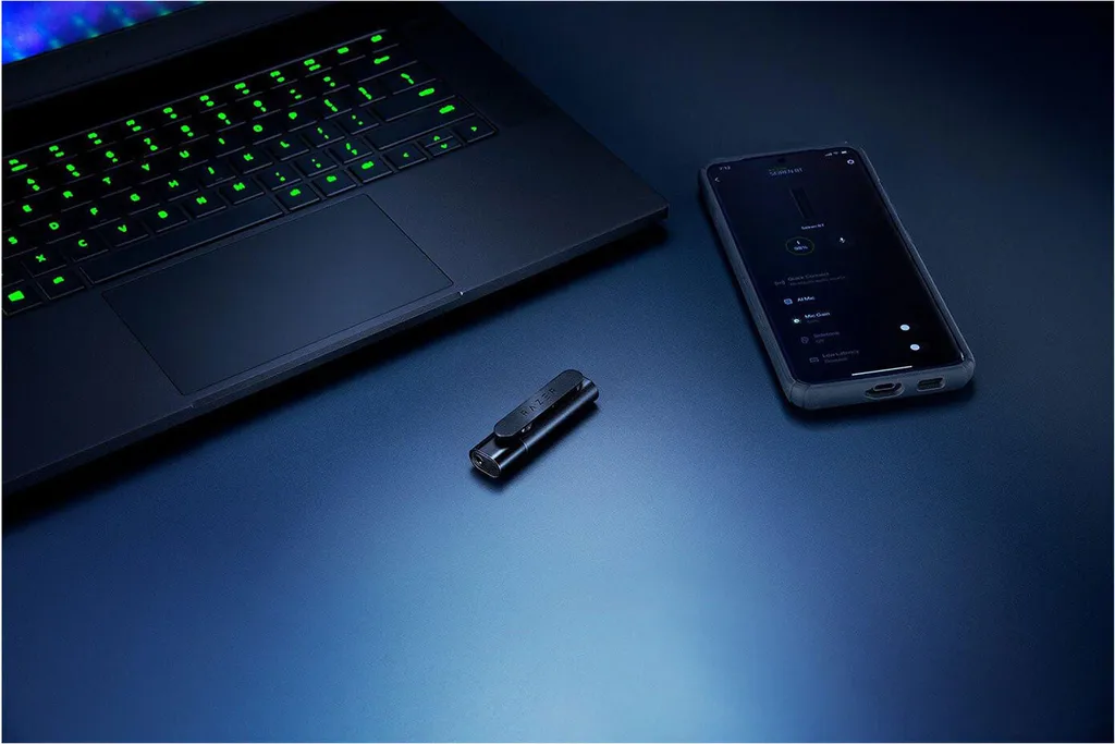 Razer Seiren BT Micro Bluetooth Noir avec Réduction de Bruit Intelligente AI