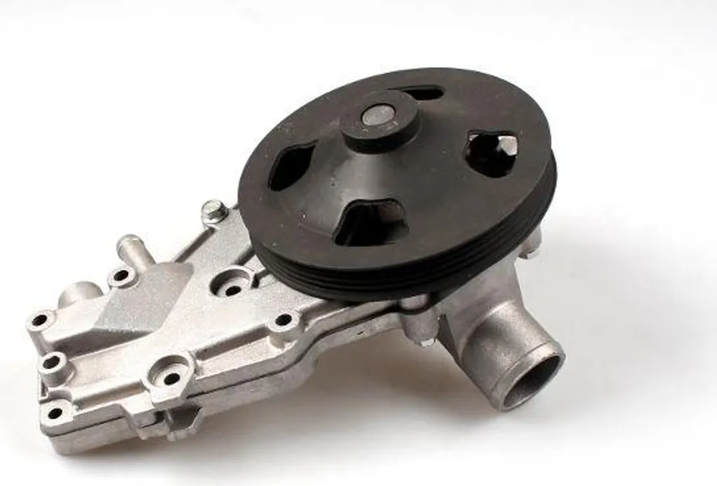 Éviter la Surchauffe : Pompe à Eau HEPU P936 pour Twingo OE 7701467642