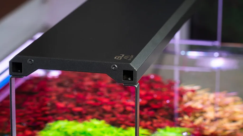 Skylight Hyperbar Fresh FM 45H - Éclairage LED avec Support Fixe Châssis - 3