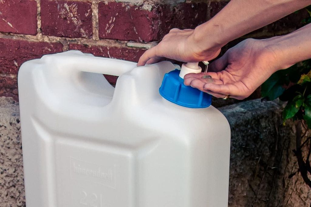 816710 Hygienischer Kanister - 22 l Wasserkanister mit Seifenspender - natur