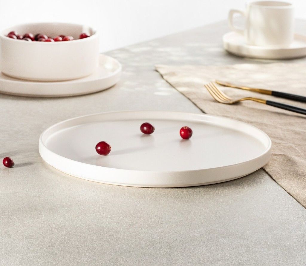 HOMLA FAMELIO Essteller weiß 27 cm Produktbild 
