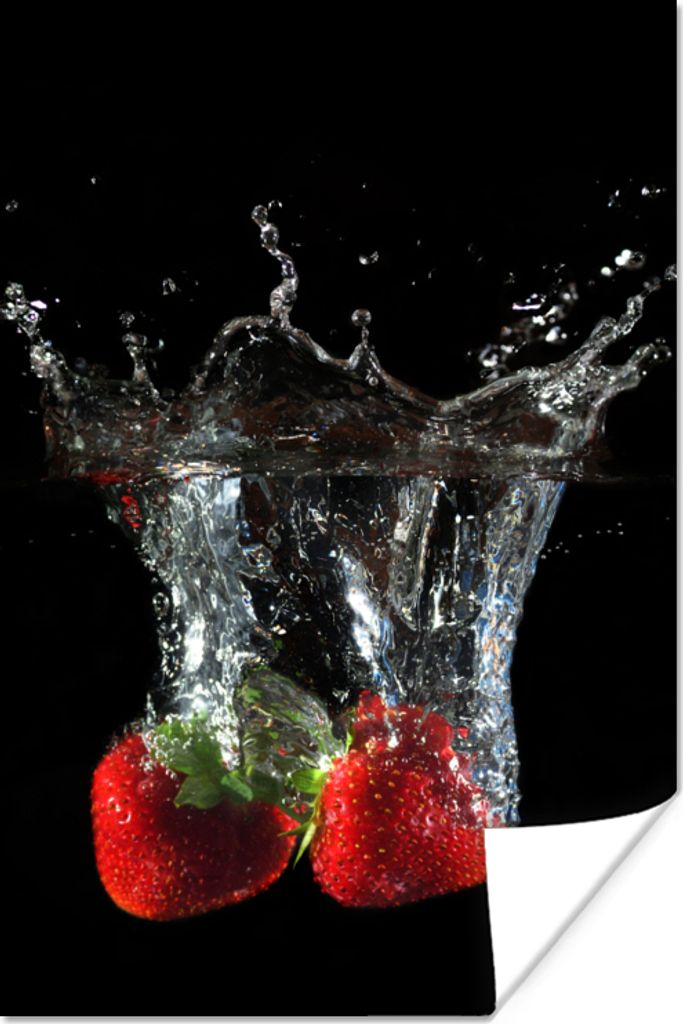MuchoWow Poster Erdbeeren - Obst - Wasser - Schwarz - Rot 40x60 cm - Plakate für die Wand - Poster Babyzimmer