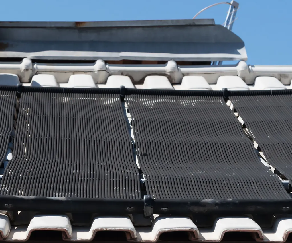 Chauffage Solaire Piscine PVC : Solution Eau Chaude sans Électricité - 7