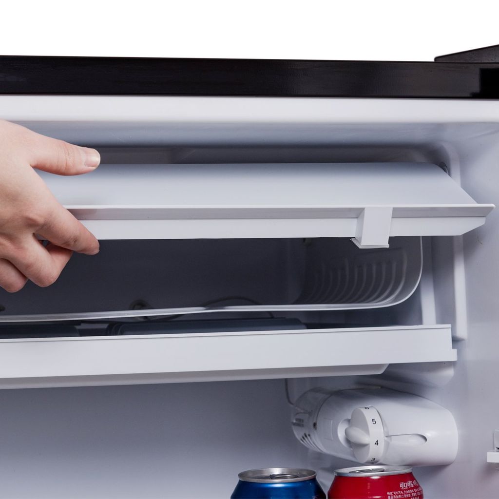 Kühlschrank mit Gefrierfach Kühl Schrank Gefrierkombination Freistehend 123L A+