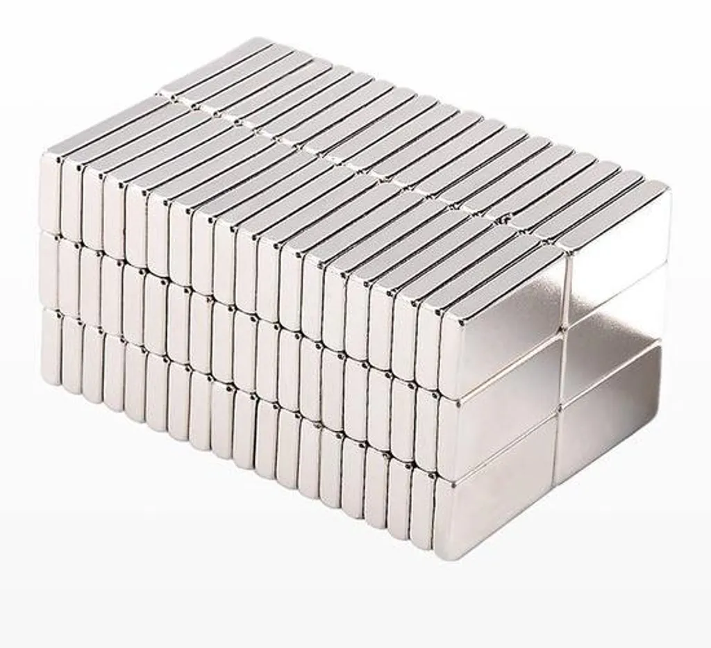 Mini aimants rectangulaires en néodyme - Set de 120 blocs magnétiques
