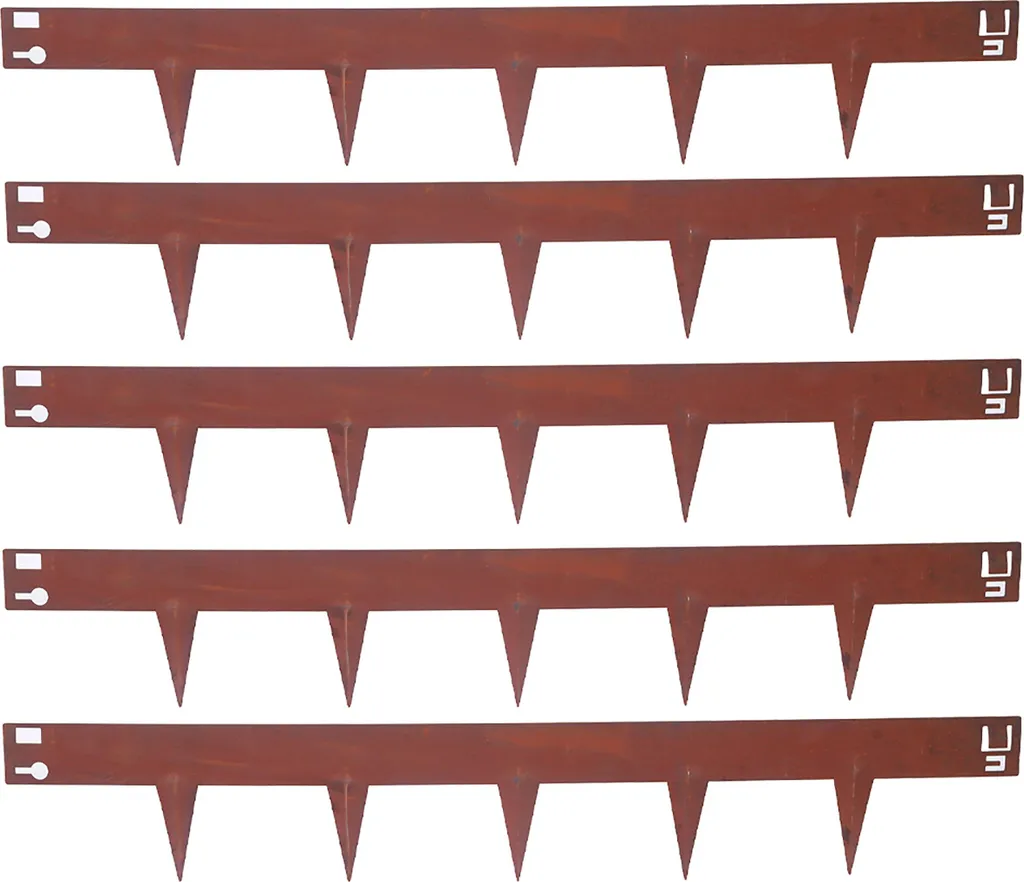 Délimiter une pelouse et massifs avec la bordure en acier Corten 100cm