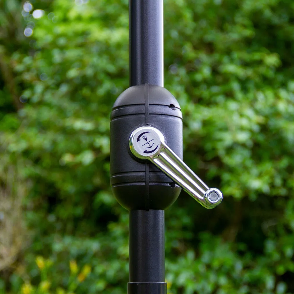 Parasol Inclinable LED 2.7m Vert : Ombrage et Éclairage de Terrasse - 9