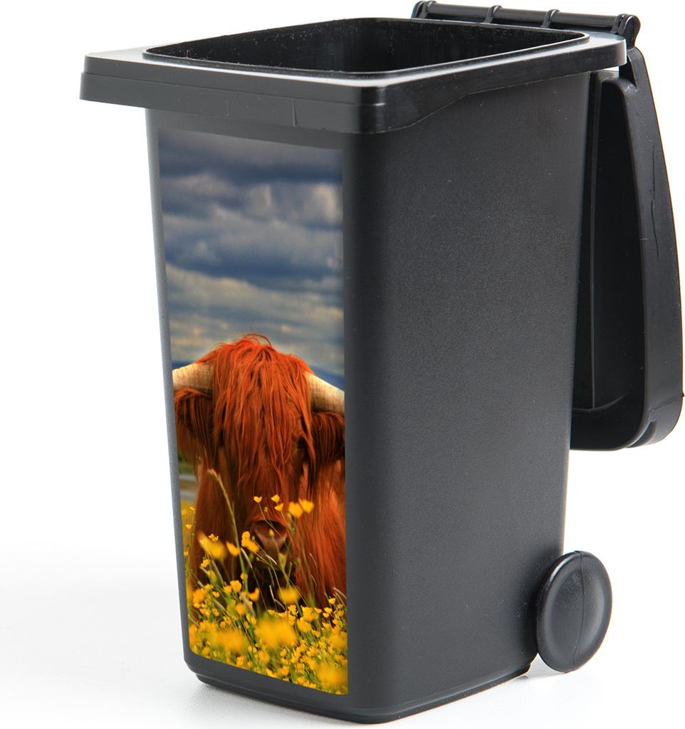 MuchoWow Mülltonnenaufkleber Schottischer Highlander - Tiere - Blumen 44x98 cm - Containeraufkleber - Aufkleber - Mülltonnen-Aufkleber
