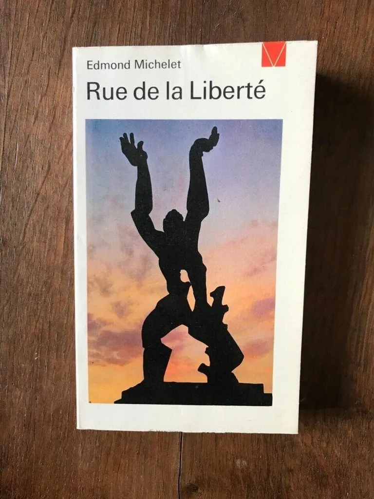 Livre de poche Rue de la liberté Dachau 1943 1945 pour Devoir de Mémoire