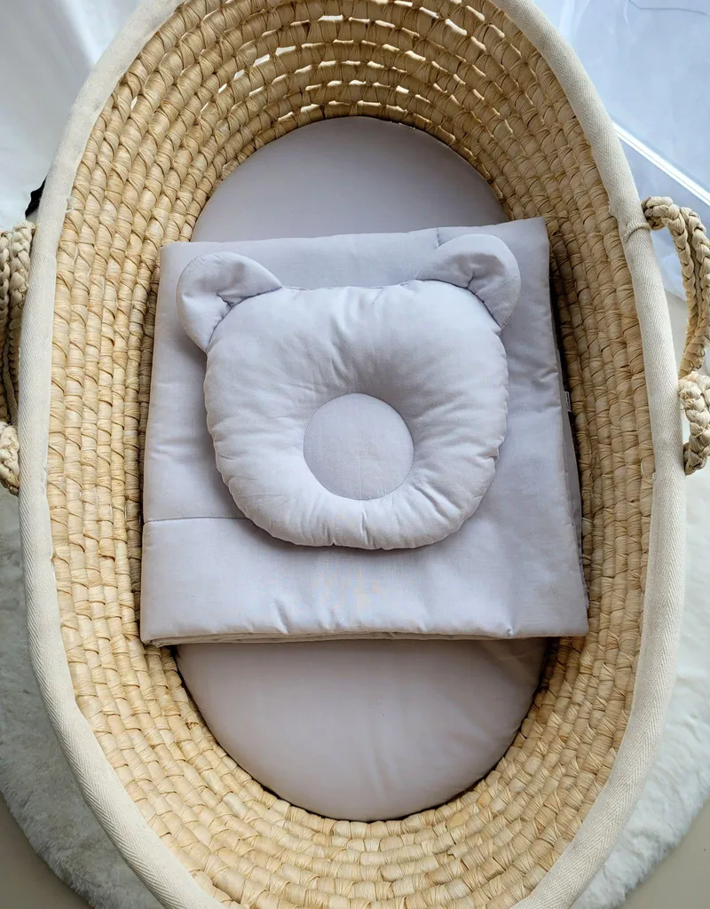 Set de lit bébé 2 pièces gris idéal pour berceau avec coussin ours doux - 3