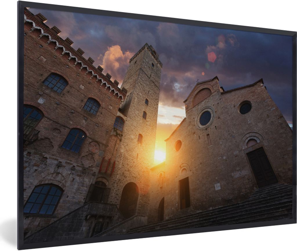MuchoWow Gerahmtes Poster Der große Turm der Stadt San Gimignano in Italien 30x20 cm - Poster mit Schwarzem Bilderrahmen Wandposter Rahmen Foto ...