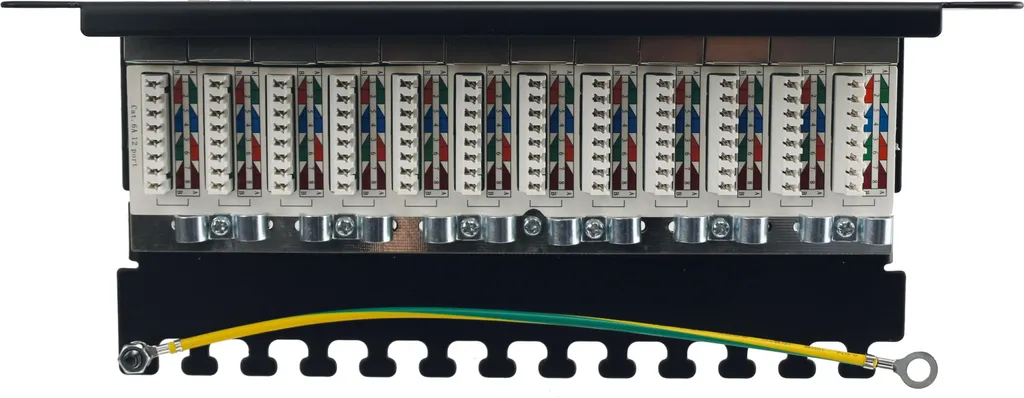 Panneau de brassage 10" 12 ports Cat.6a - Solution câblage propre