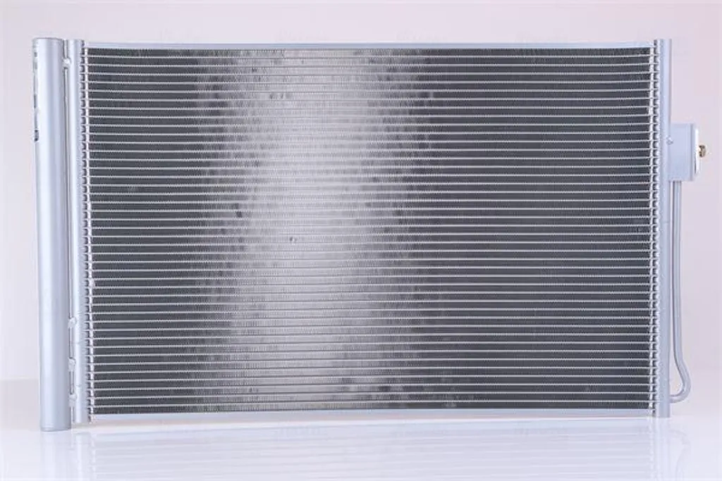 Condenseur climatisation Nissens 940364 en aluminium haute performance