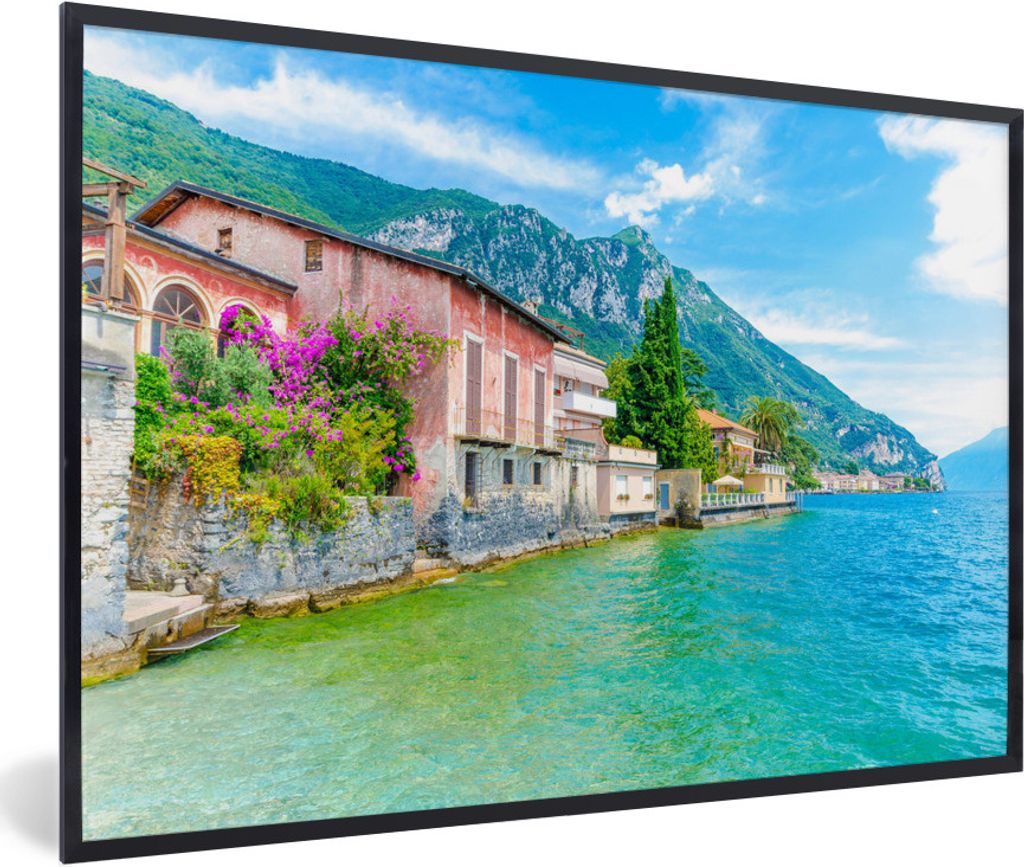 MuchoWow Gerahmtes Poster Gardasee - Haus - Blau 90x60 cm - Poster mit Schwarzem Bilderrahmen Wandposter Rahmen Foto Bilder - Fotorahmen - Foto-P...