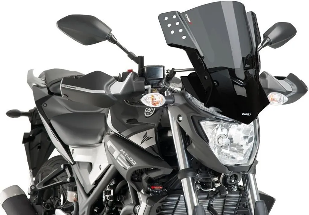 Écran de protection PUIG Rafale pour le confort sur Kawasaki