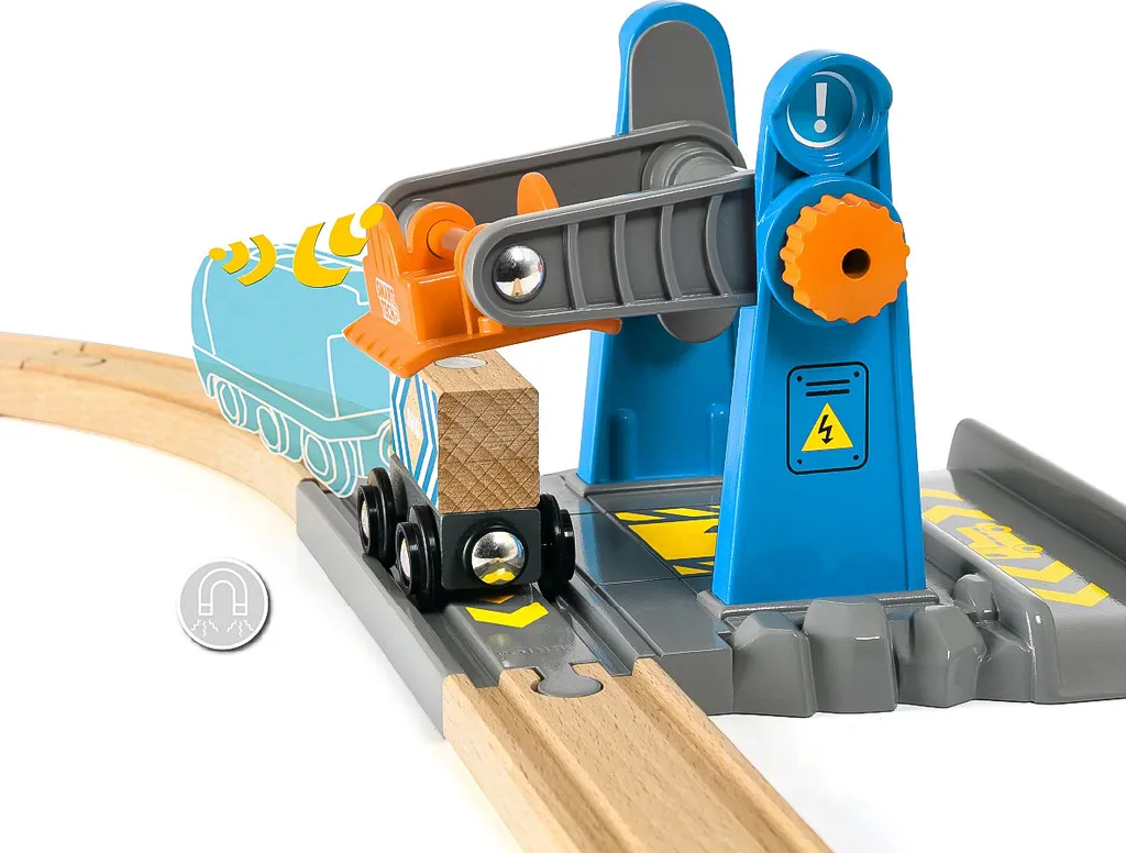 BRIO 33827 - Grue Smart Tech interactive pour circuit de train en bois