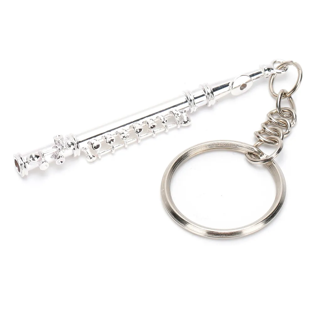 Regalo Flauto Portachiavi in Metallo Argento: Ornamento di Classe
